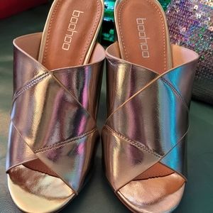 Gold high heel front cross mule or slide. US 7, EU 5, by Boohoo